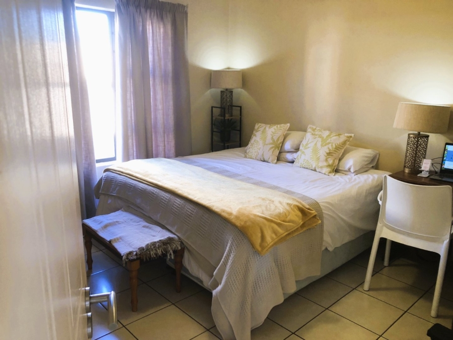 To Let 2 Bedroom Property for Rent in Vredenhof Sh Free State